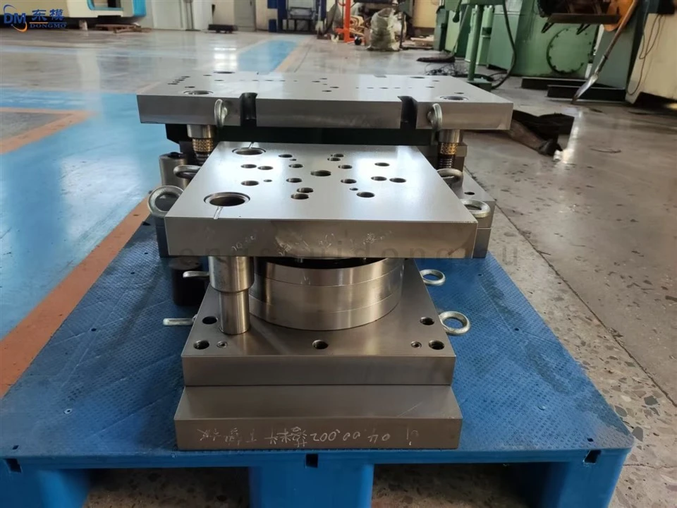 Customized Precision Progressive Metal Stamping Dies, Deep Drawing Dies, Sheet Metal Forming Die Manufacturers factory